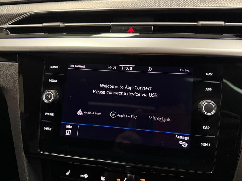 Volkswagen Arteon TSI R-Line - U400059541