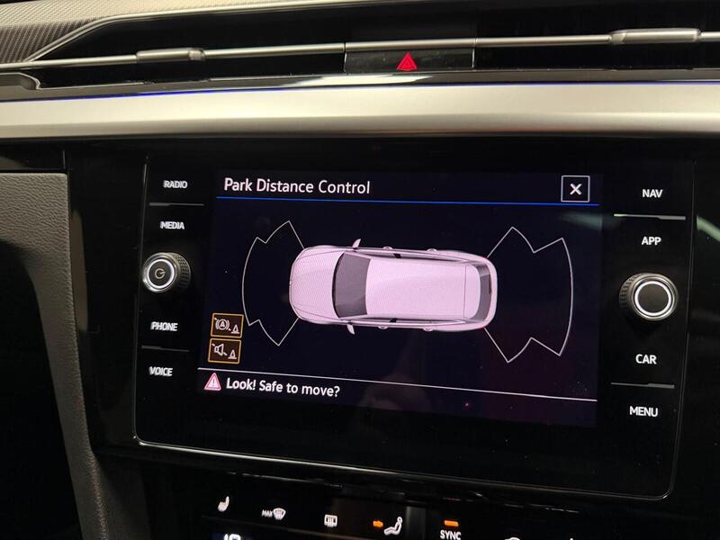 Volkswagen Arteon TSI R-Line - U400059541