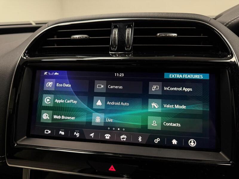 Jaguar XE D180 R-Dynamic SE - U400059549