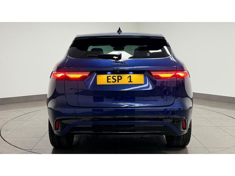 Jaguar F-PACE D200 MHEV R-Dynamic SE - U400059554