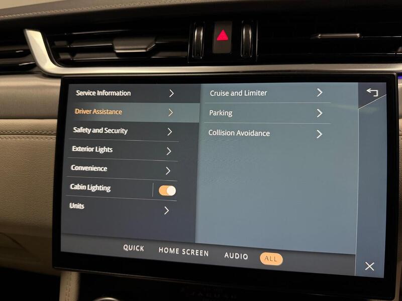 Jaguar F-PACE D200 MHEV R-Dynamic SE - U400059554