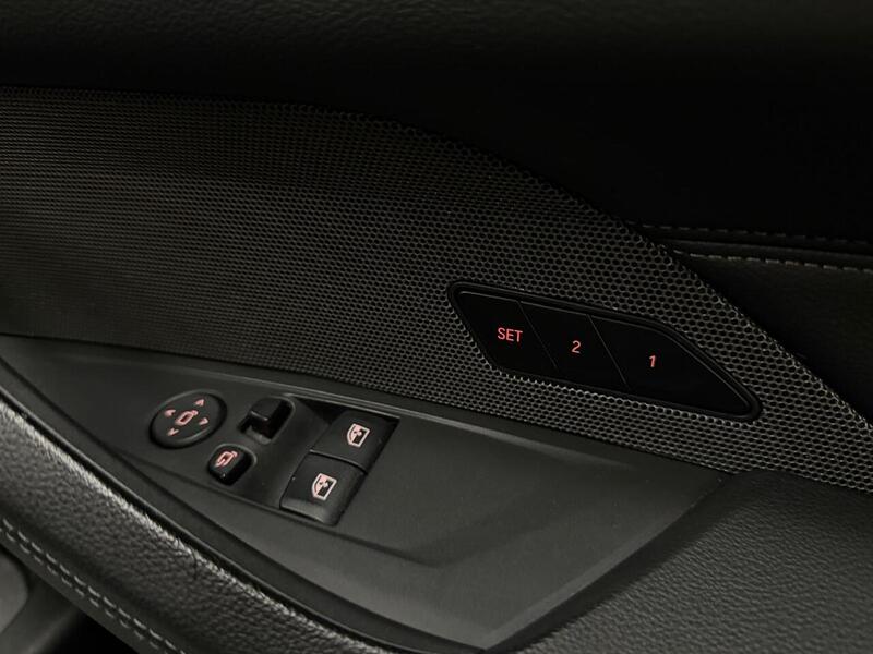 BMW 4 Series 430d MHT M Sport - U400059563