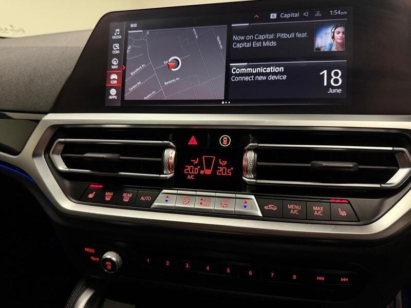 BMW 4 Series 430d MHT M Sport - U400059563