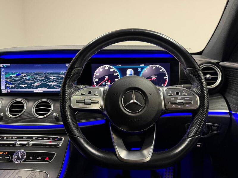 Mercedes-Benz E Class E400d AMG Line Night Edition - U400059565