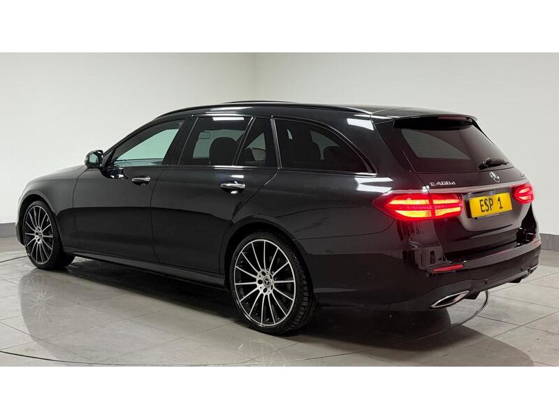 Mercedes-Benz E Class E400d AMG Line Night Edition - U400059565