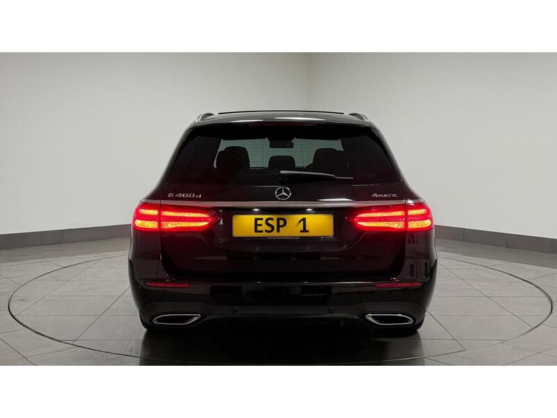 Mercedes-Benz E Class E400d AMG Line Night Edition - U400059565