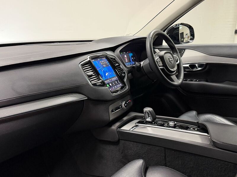Volvo XC90 B5 MHEV Plus - U400059566