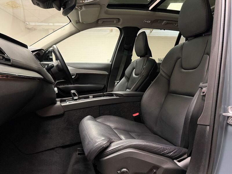 Volvo XC90 B5 MHEV Plus - U400059566