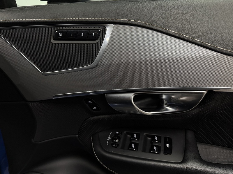 Volvo XC90 D5 PowerPulse R-Design - U400059567