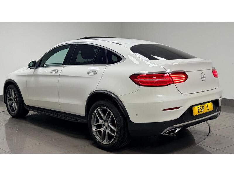 Mercedes-Benz GLC GLC220d AMG Line - U400059571
