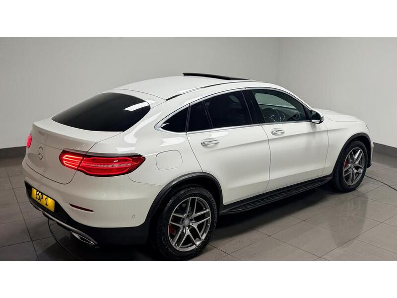 Mercedes-Benz GLC GLC220d AMG Line - U400059571
