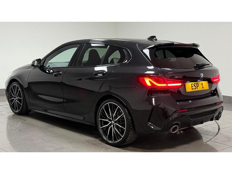 BMW 1 Series M135i - U400059575