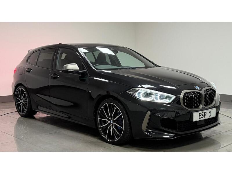 BMW 1 Series M135i - U400059575