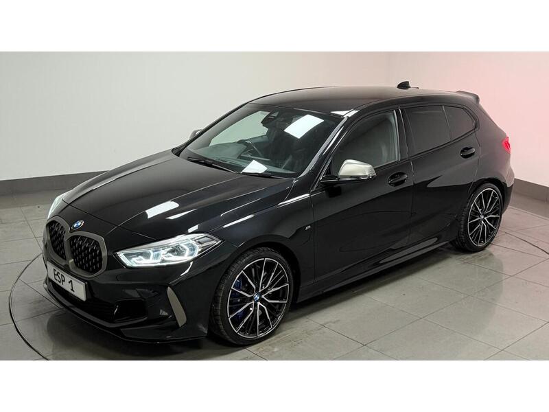 BMW 1 Series M135i - U400059575