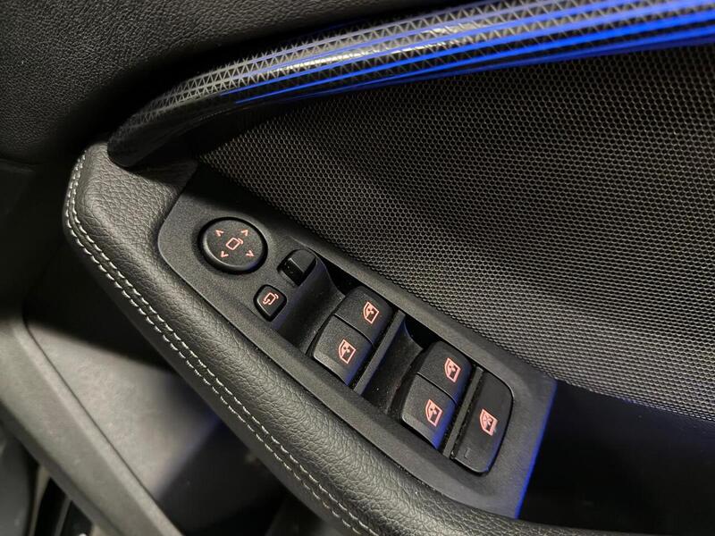 BMW 1 Series M135i - U400059575