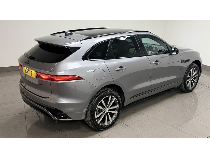 Jaguar F-PACE D200 MHEV R-Dynamic SE Black - U400059580