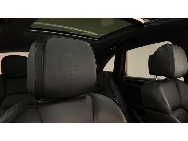 Porsche Macan T V6 S - U400059588