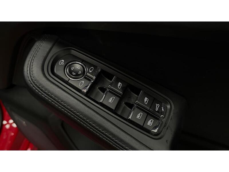 Porsche Macan T V6 S - U400059588