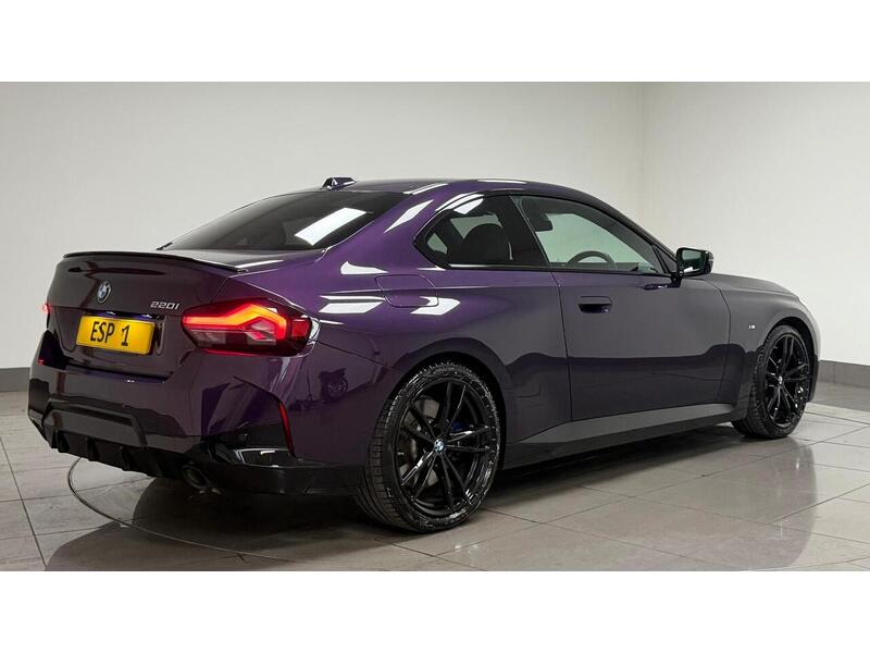 BMW 2 Series 220i M Sport - U400059589