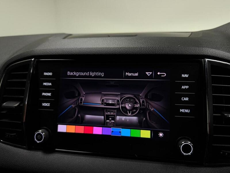 Skoda Karoq TDI SportLine - U400059591