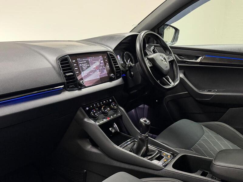 Skoda Karoq TDI SportLine - U400059591