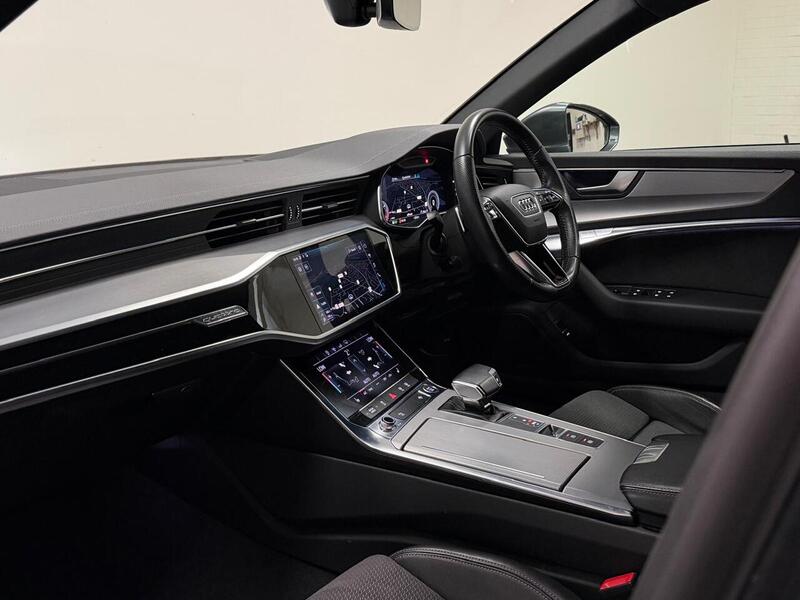 Audi A6 Avant TDI V6 S line - U400059596