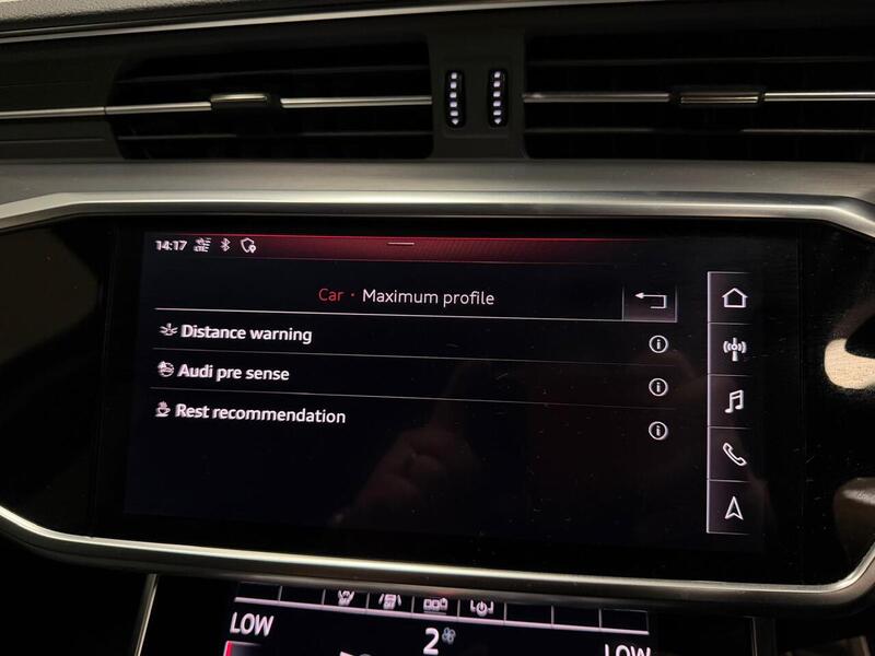 Audi A6 Avant TDI V6 S line - U400059596