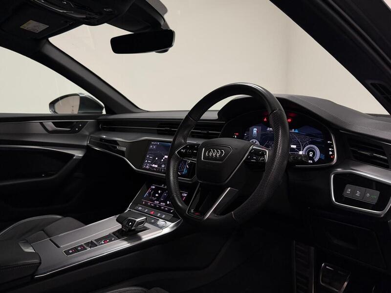 Audi A6 Avant TDI V6 S line - U400059596