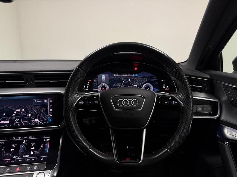 Audi A6 Avant TDI V6 S line - U400059596