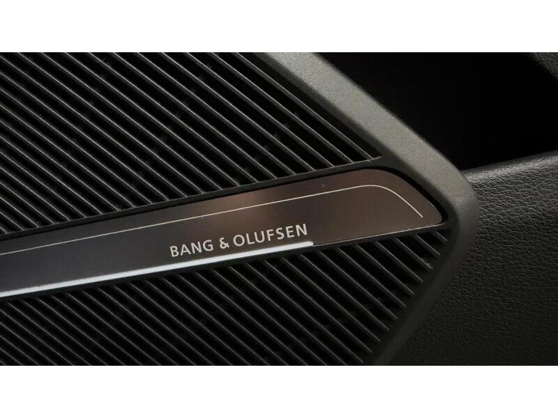 Audi SQ5 TDI V6 - U400059599