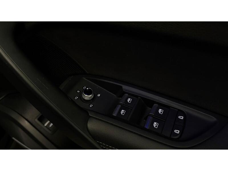 Audi SQ5 TDI V6 - U400059599