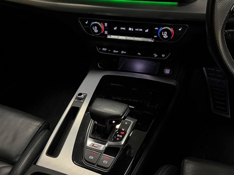 Audi SQ5 TDI V6 - U400059599