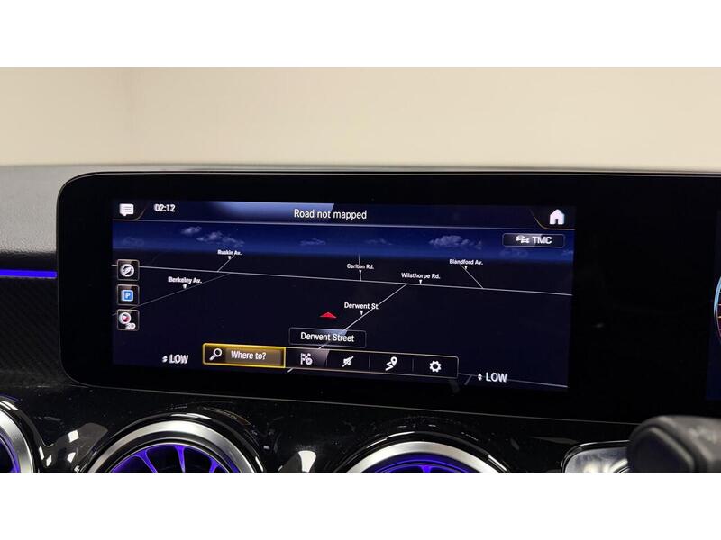 Mercedes-Benz GLB GLB200 AMG Line Night Edition - U400059608