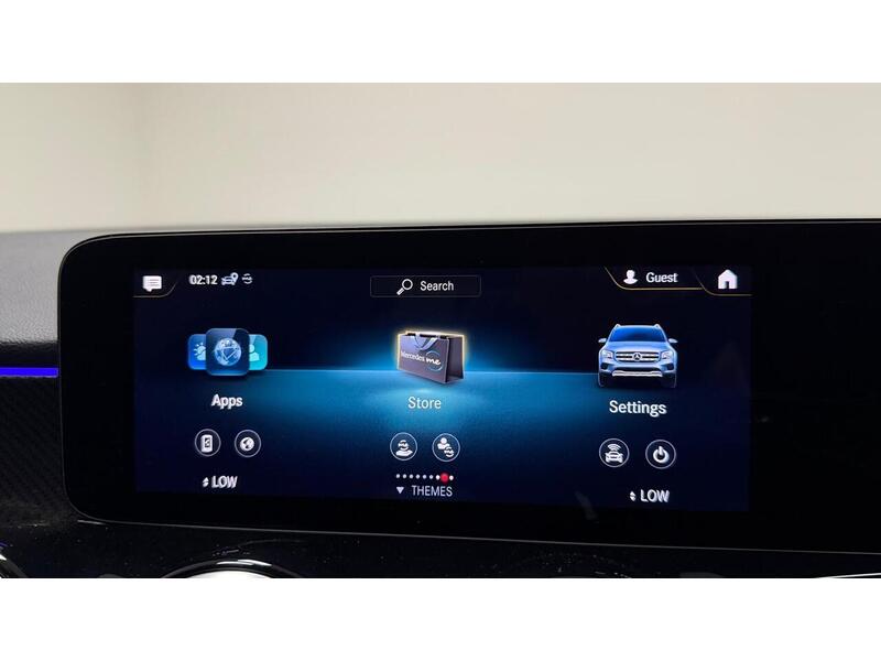 Mercedes-Benz GLB GLB200 AMG Line Night Edition - U400059608