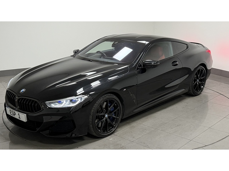 BMW 8 Series 840d - U400059614