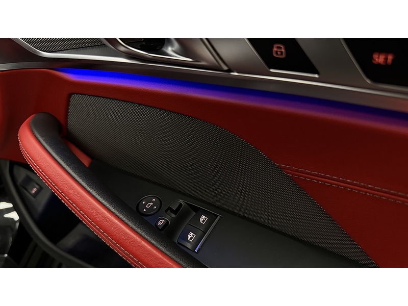 BMW 8 Series 840d - U400059614