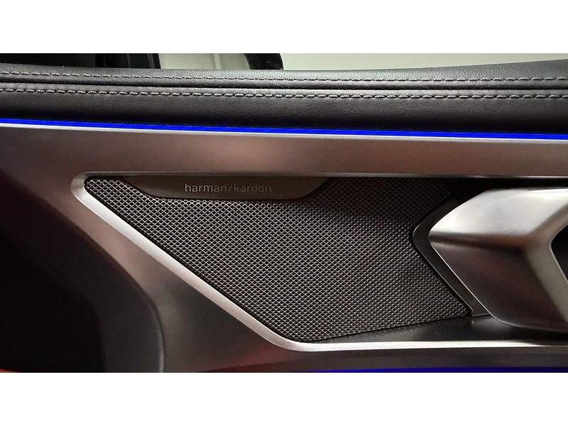BMW 8 Series 840d - U400059614