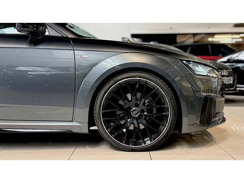 Audi TT TFSI Black Edition - U400059638