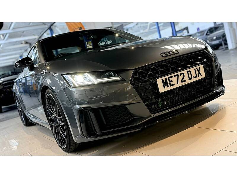 Audi TT TFSI Black Edition - U400059638