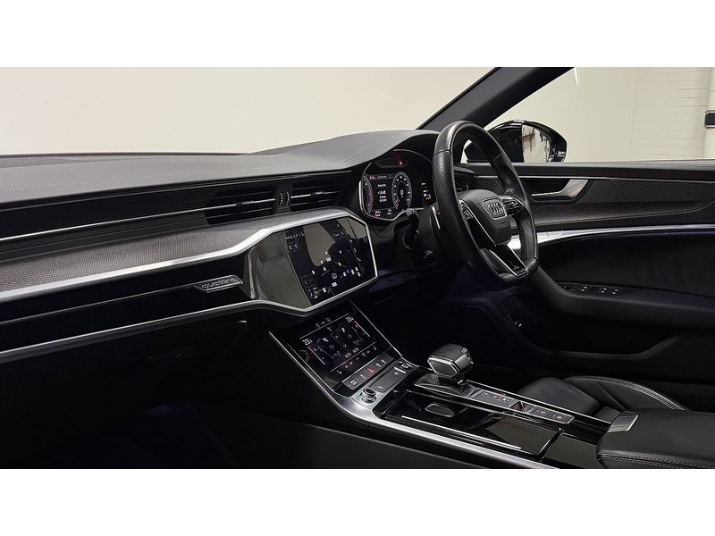 Audi A6 Saloon TDI Black Edition - U400059639