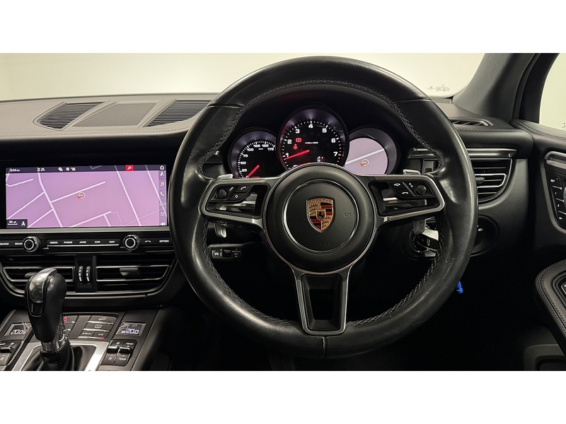 Porsche Macan T - U400059654
