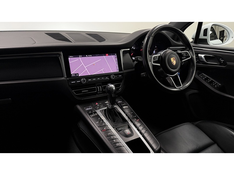 Porsche Macan T - U400059654