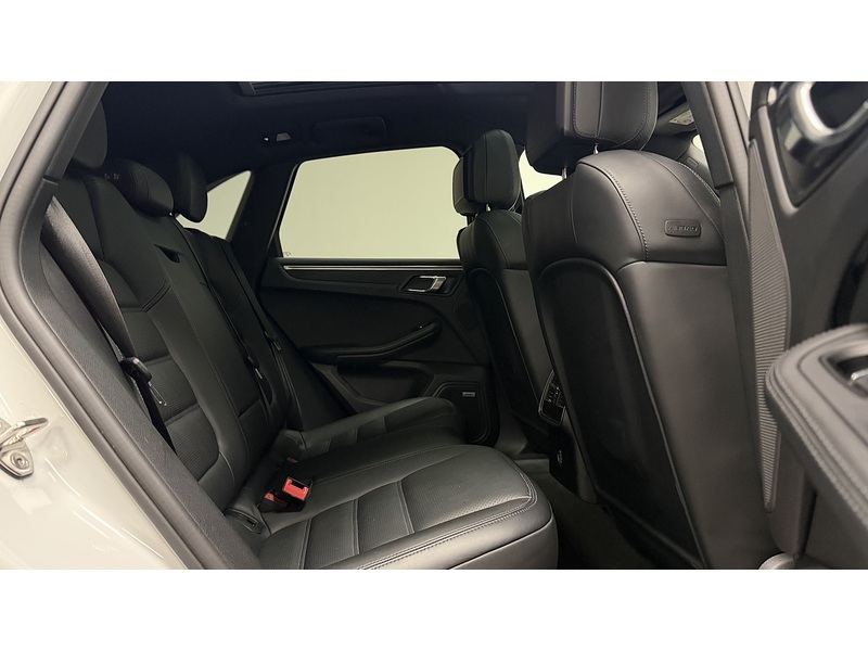 Porsche Macan T - U400059654