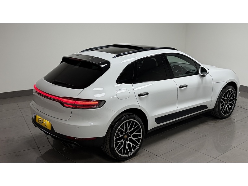Porsche Macan T - U400059654