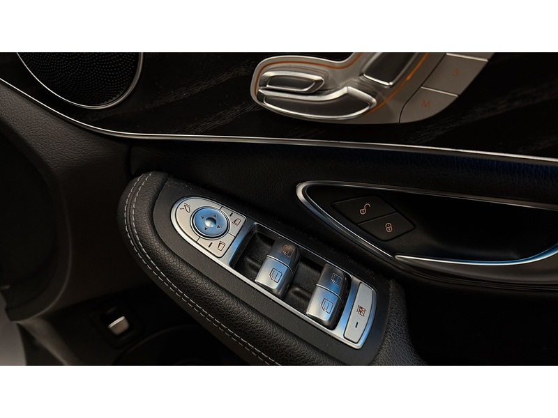 Mercedes-Benz C Class C250d AMG Line - U400059669