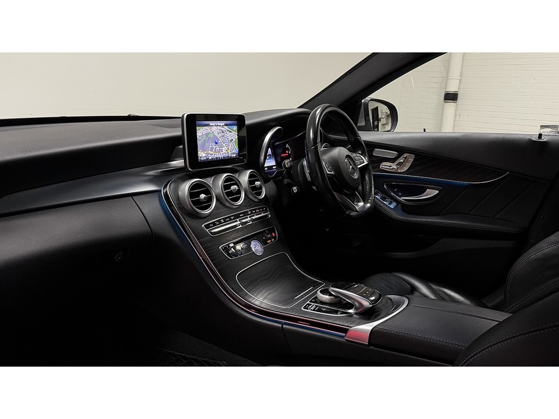 Mercedes-Benz C Class C250d AMG Line - U400059669