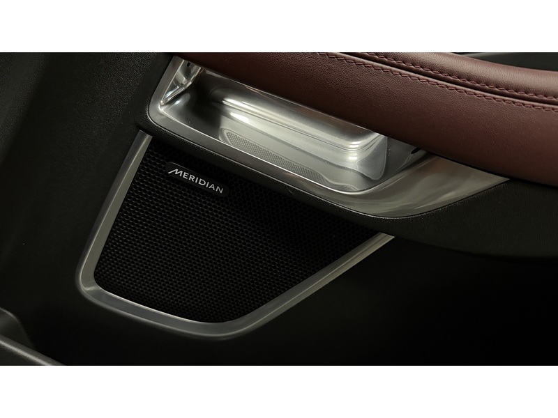 Jaguar E-PACE D204 MHEV R-Dynamic HSE - U400059676