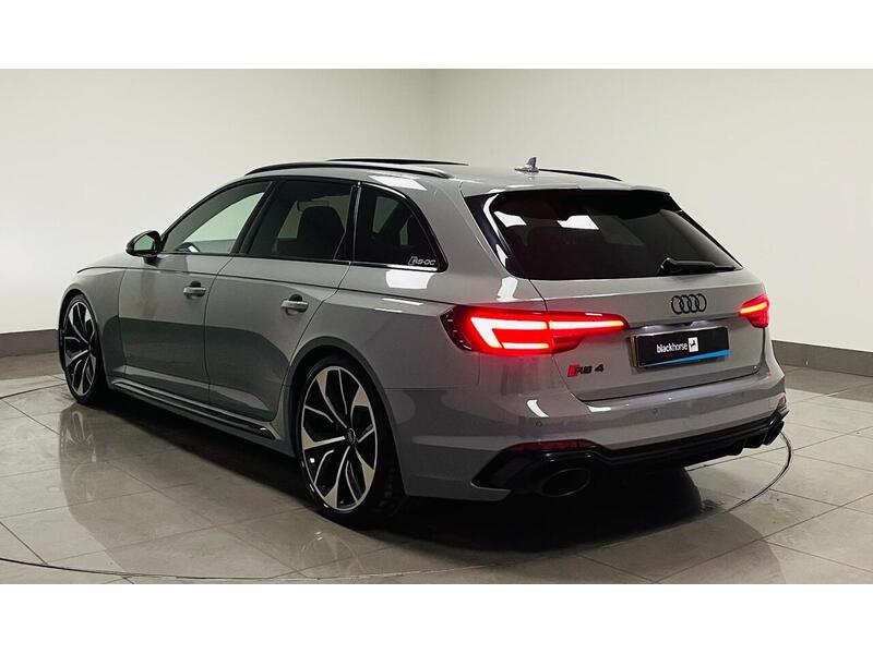Audi RS4 Avant TFSI V6 Sport Edition - U400059680