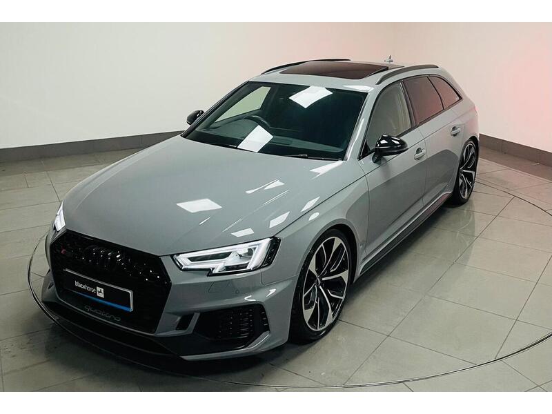 Audi RS4 Avant TFSI V6 Sport Edition - U400059680