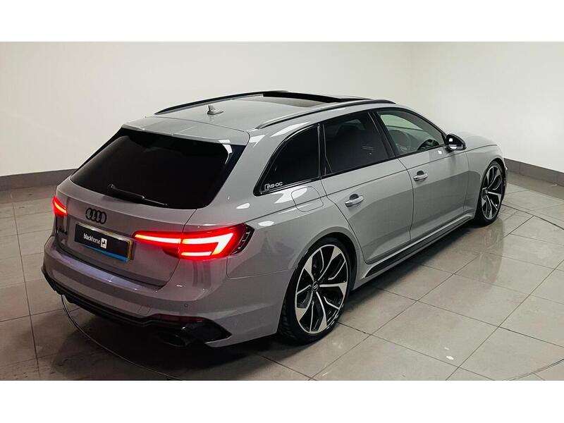 Audi RS4 Avant TFSI V6 Sport Edition - U400059680